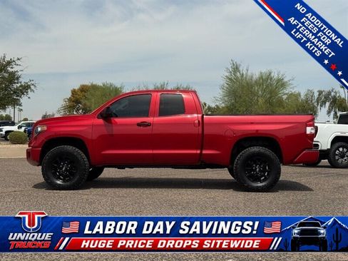 Used 2019 Toyota Tundra SR5 w/ SX Package AWD/4WD image 10