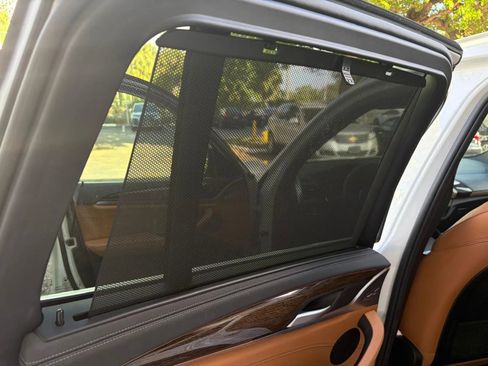 Used 2018 BMW X3 xDrive30i AWD/4WD image 34