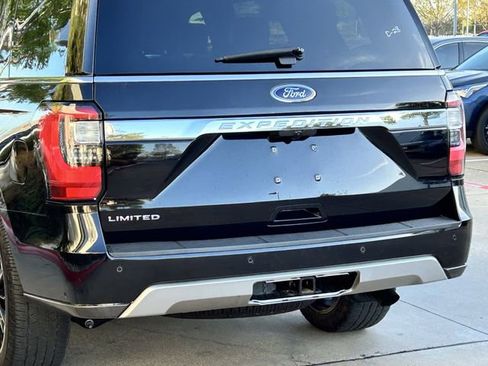 Used 2020 Ford Expedition Limited w/ Special Edition Package image 6