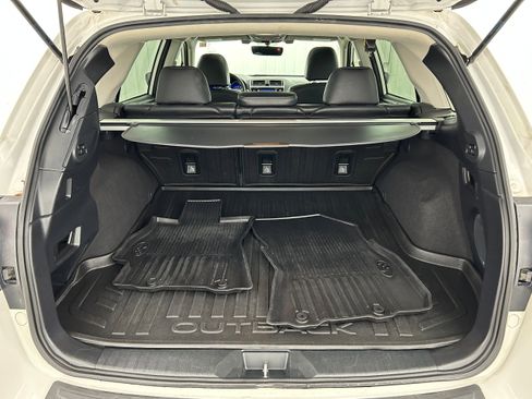 Used 2019 Subaru Outback 3.6R Limited w/ Protection Package #1 AWD/4WD image 33