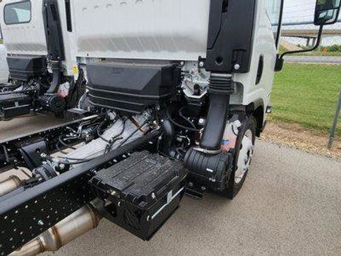New 2024 Chevrolet Low Cab Forward image 5