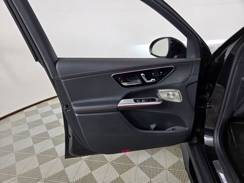 Certified 2025 Mercedes-Benz GLC 43 AMG 4MATIC image 21