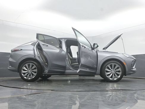 Used 2025 Buick Envista Avenir FWD image 62