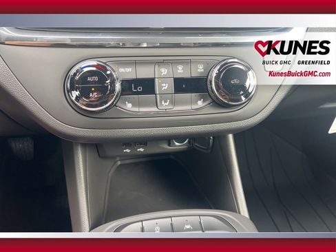 New 2026 Buick Envista Sport Touring w/ Convenience I Package FWD image 30