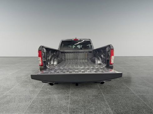 Used 2022 RAM 1500 Big Horn AWD/4WD image 16