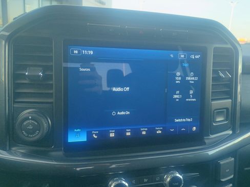 Used 2022 Ford F150 XLT w/ Equipment Group 302A High image 26