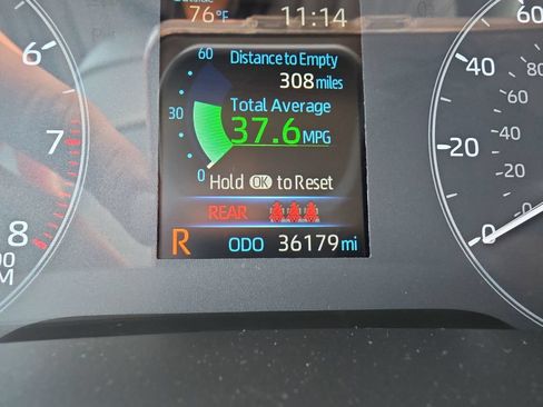 Used 2025 Toyota Corolla LE FWD image 4
