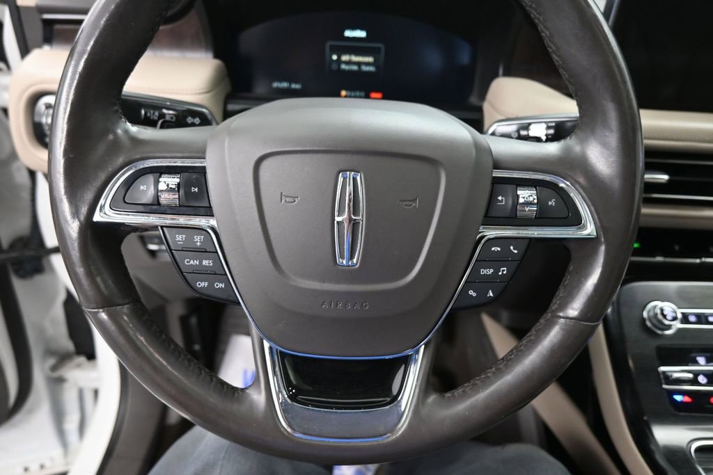 Used 2021 Lincoln Nautilus Reserve AWD/4WD image 38