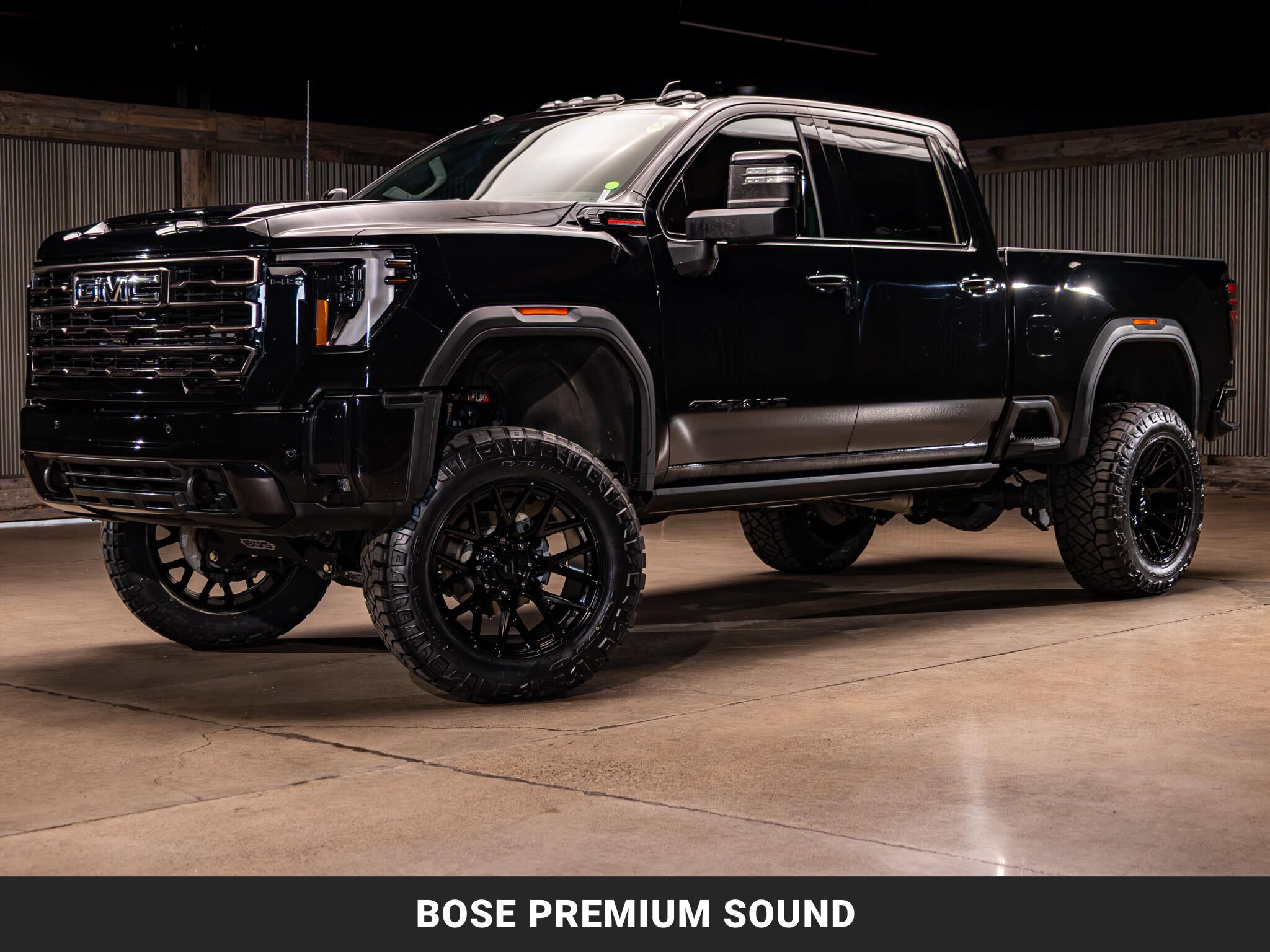 Used 2026 GMC Sierra 2500 AT4X w/ LPO, Black Badging Package AWD/4WD image 5