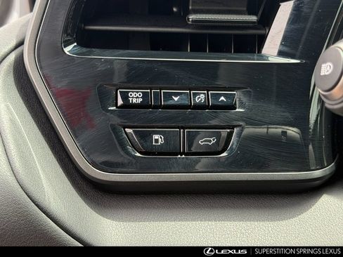Used 2025 Lexus TX 350 FWD w/ Convenience Package image 19