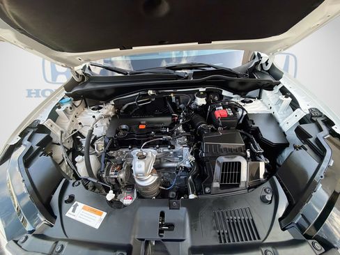 Used 2024 Honda HR-V EX-L image 34