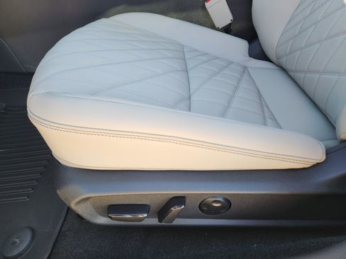 New 2026 Nissan Sentra SL w/ Floor Mat Package image 21