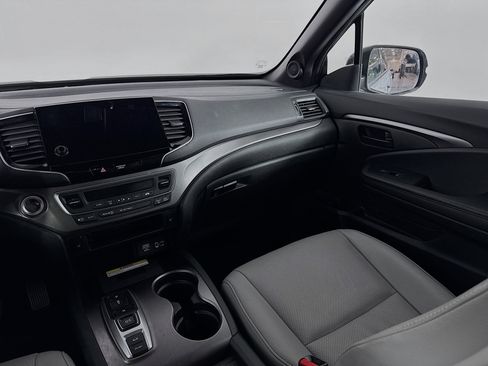 Certified 2023 Honda Passport EX-L image 23