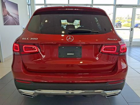 Used 2021 Mercedes-Benz GLC 300 4MATIC image 5