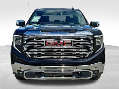 Used 2026 GMC Sierra 1500 SLT image 2