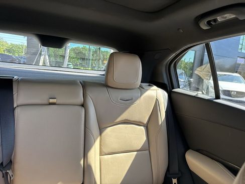 Used 2024 Cadillac XT4 Premium Luxury FWD image 19