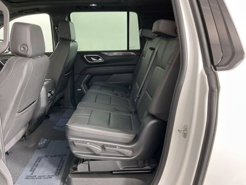 Used 2023 Chevrolet Suburban RST image 25