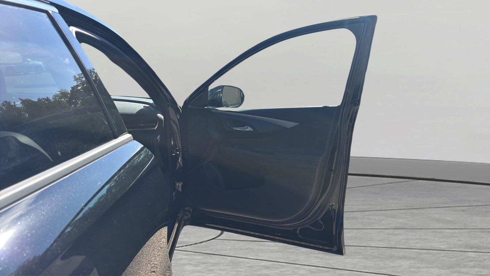 New 2026 Buick Envista Sport Touring FWD image 22