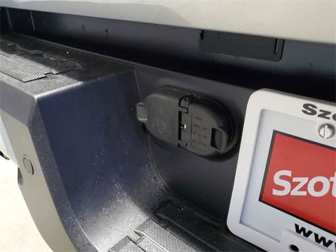 New 2026 Toyota Tacoma TRD Off-Road image 8