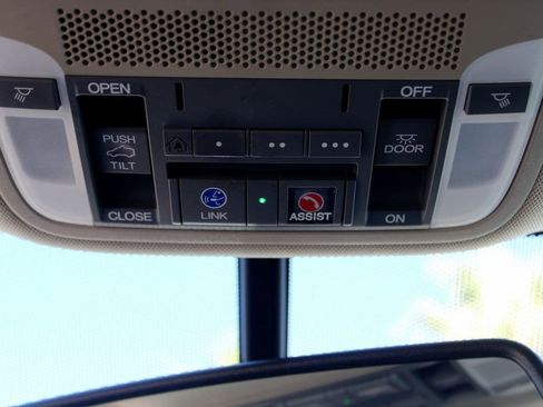 Used 2018 Acura RDX FWD w/ Technology Package image 27