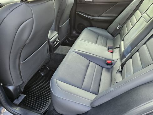 Used 2024 Lexus IS 350 F Sport RWD image 28