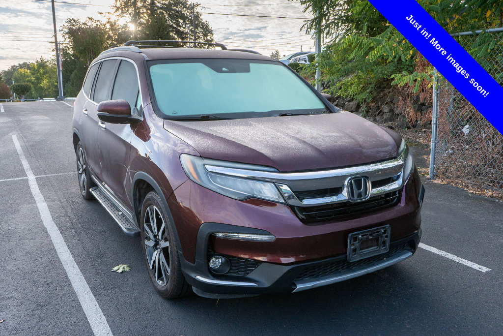 Used 2020 Honda Pilot Touring image 1
