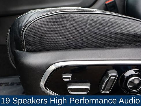 Used 2022 Jeep Grand Cherokee L Overland w/ Advanced Protech Group III image 11