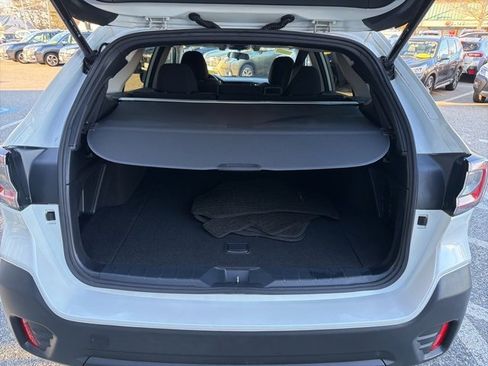 Used 2021 Subaru Outback Premium image 29