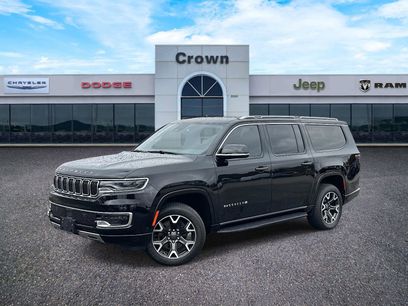 Used 2024 Jeep Wagoneer L Series III w/ Flexible Seating Group