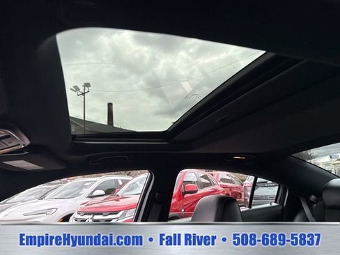 Used 2023 Dodge Charger Scat Pack w/ Plus Group RWD image 23