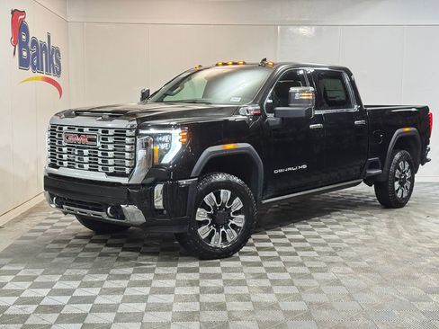 New 2026 GMC Sierra 3500 Denali w/ Denali Reserve Package AWD/4WD image 2