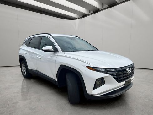 Used 2023 Hyundai Tucson SEL AWD/4WD image 7