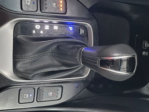 Used 2018 Hyundai Santa Fe Sport w/ 2.4L Tech Package 04 image 25