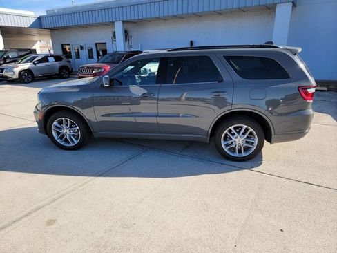 Used 2022 Dodge Durango GT image 2