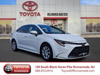 Used 2020 Toyota Corolla LE video 1