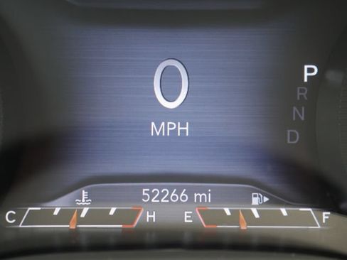 Used 2021 Jeep Cherokee Limited w/ Elite Package AWD/4WD image 19