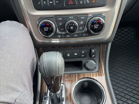 Used 2014 GMC Acadia Denali AWD/4WD image 22