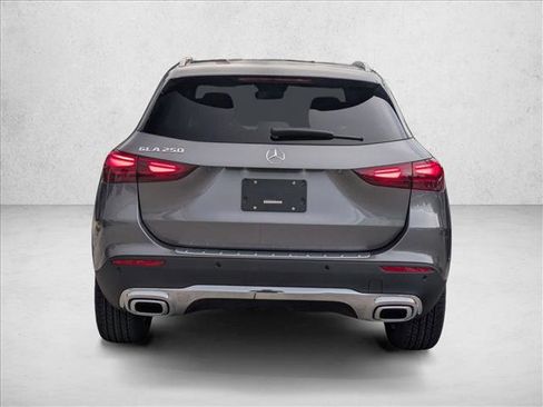 New 2026 Mercedes-Benz GLA 250 image 7