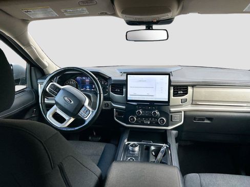 Used 2024 Ford Expedition Max XLT AWD/4WD image 17