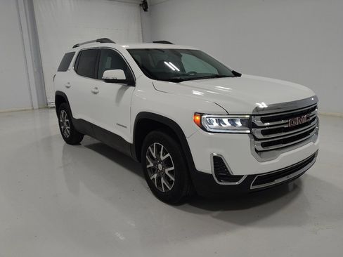 Used 2023 GMC Acadia SLE w/ Driver Convenience Package image 13