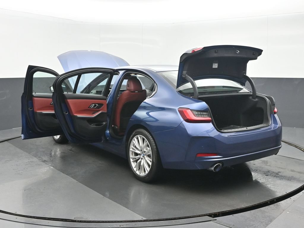 Used 2023 BMW 330i xDrive Sedan w/ Premium Package AWD/4WD image 44
