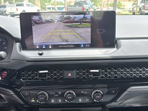 Used 2025 Honda Accord Sport image 25