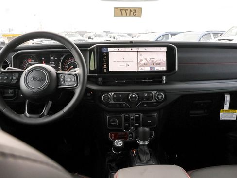 New 2026 Jeep Wrangler Unlimited Rubicon image 15