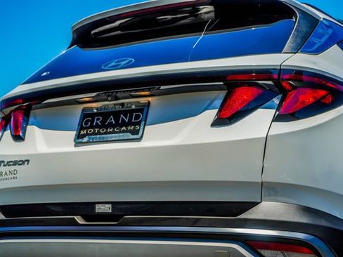 Certified 2025 Hyundai Tucson SEL FWD image 14