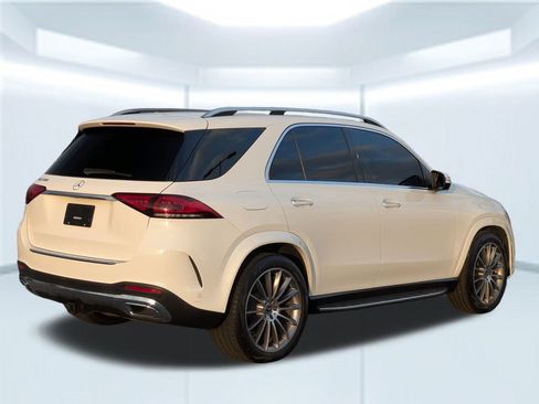 Used 2022 Mercedes-Benz GLE 350 w/ AMG Line Exterior image 5