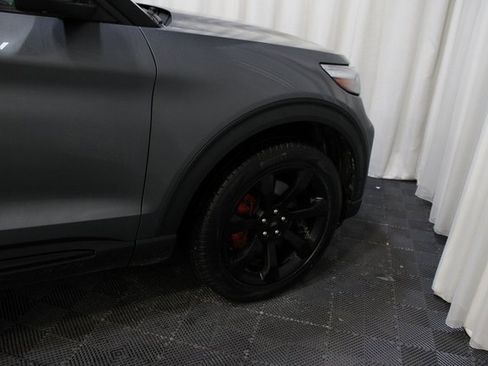 Used 2021 Ford Explorer ST w/ Equipment Group 401A image 11