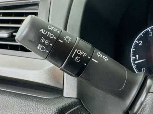 Used 2025 Honda Odyssey EX-L image 15