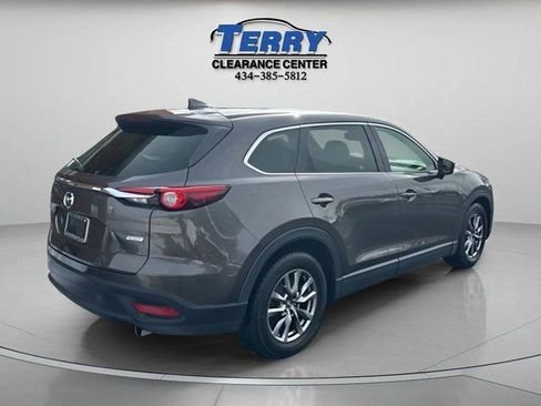 Used 2017 MAZDA CX-9 Touring image 5