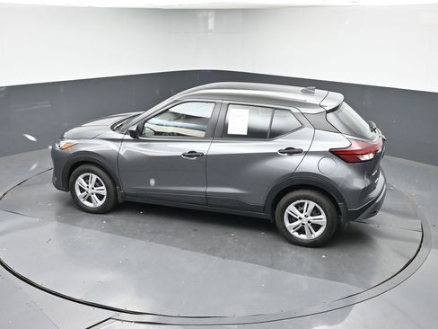 Used 2024 Nissan Kicks S image 33