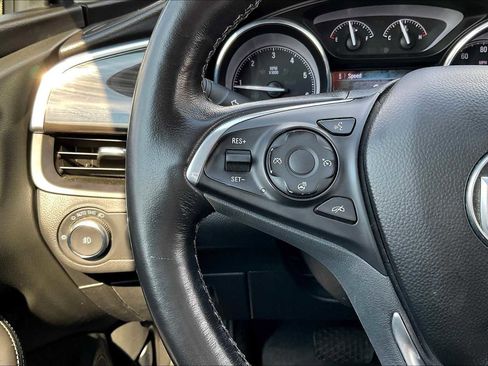 Used 2020 Buick Envision Essence image 23